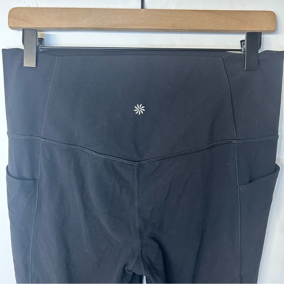 Athleta Women’s Black Salutation Stash Flare Pants Leggings, Size Large - Picture 7 of 10